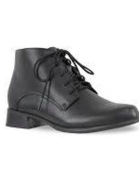 MUNRO Antonia Water Resistant Zip Bootie sz 10 Black Leather Lace-Up Ankle Boot